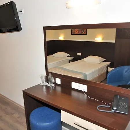 Hotel Free